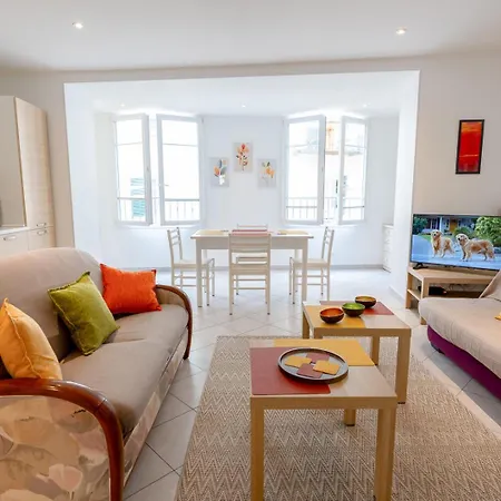 L Olivier Modern And Bright Historic Center Gem, 150m From The Apartamento *
